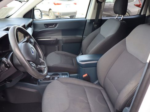 Used 2023 Ford Maverick XL image 11