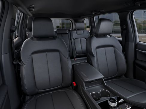 New 2026 Jeep Grand Cherokee Limited AWD/4WD image 42