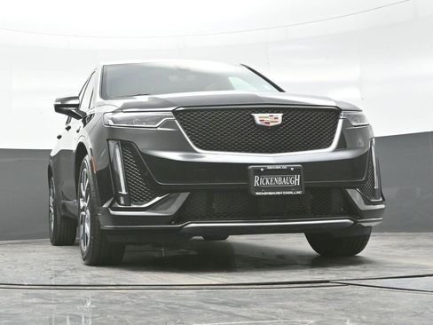 Certified 2025 Cadillac XT6 Sport w/ Platinum Package AWD/4WD image 21