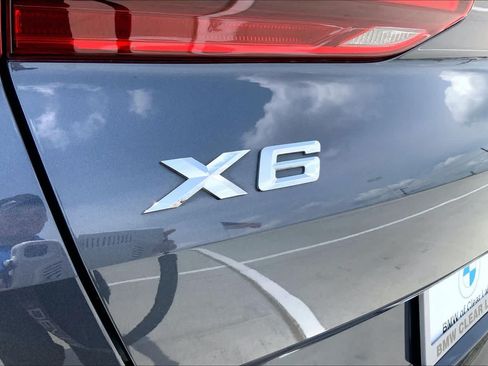 Used 2021 BMW X6 sDrive40i w/ M Sport Package RWD image 30