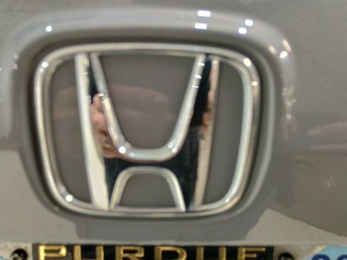 Used 2023 Honda CR-V Sport Touring image 7