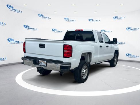 Used 2019 Chevrolet Silverado 2500 W/T AWD/4WD image 5