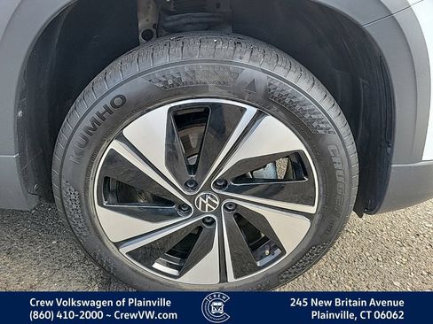 Certified 2024 Volkswagen Taos SE AWD/4WD image 20