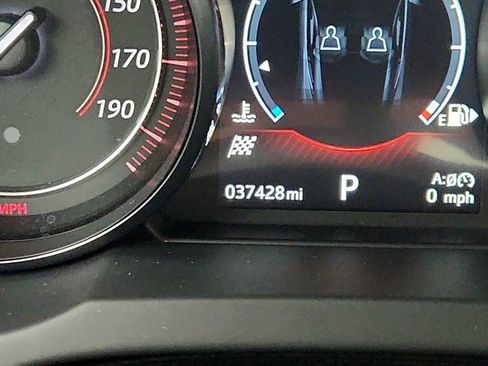 Used 2016 Jaguar F-TYPE S image 15