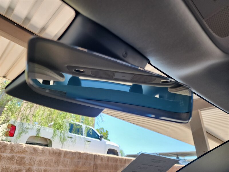 Used 2018 Tesla Model 3 Long Range RWD image 51
