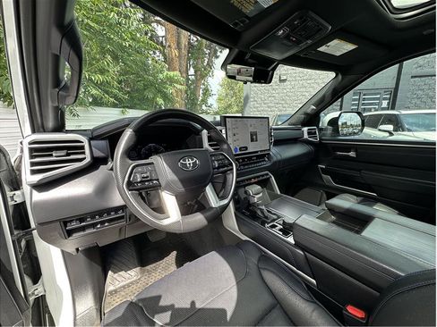 Used 2023 Toyota Tundra Platinum AWD/4WD image 2