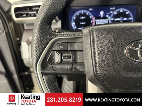 Certified 2025 Toyota Tacoma TRD Sport image 24