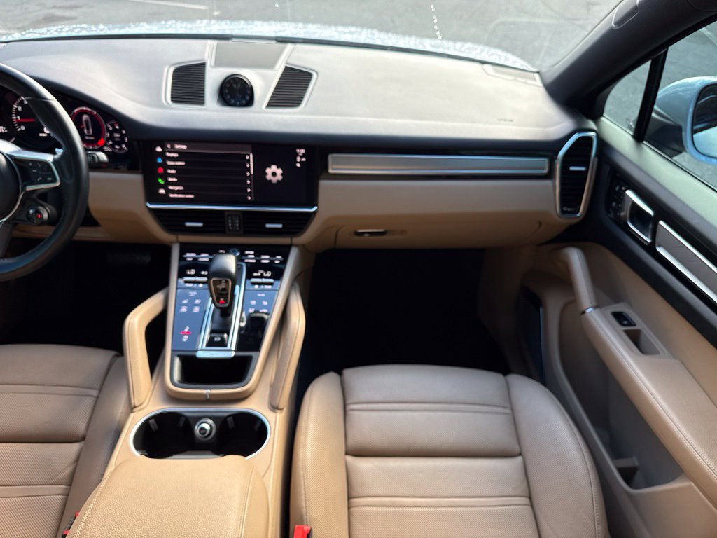 Used 2022 Porsche Cayenne Platinum Edition w/ Premium Package Plus AWD/4WD image 25