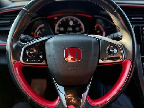 Used 2019 Honda Civic Type R image 27
