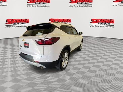 Used 2022 Chevrolet Blazer LT image 9