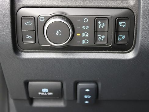 Used 2025 Ford F450 Platinum AWD/4WD image 64