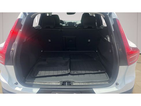 Used 2019 Volvo XC40 T5 Inscription AWD/4WD image 20