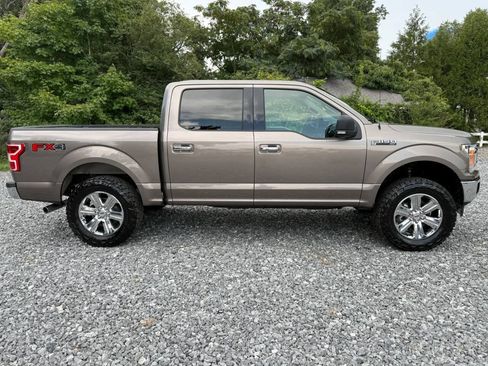 Used 2019 Ford F150 XLT w/ Equipment Group 302A Luxury AWD/4WD image 8