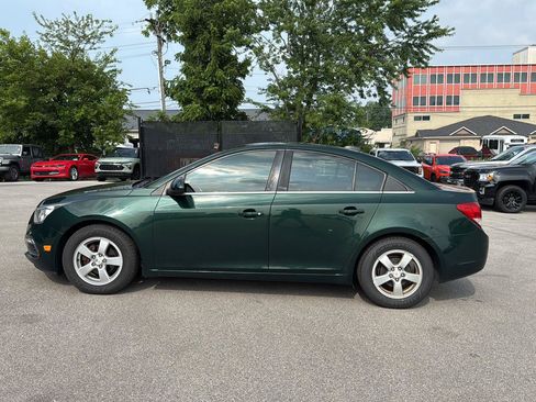 Used 2015 Chevrolet Cruze LT w/ Sun And Sound Package FWD image 6
