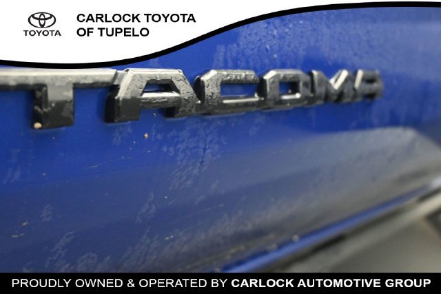 Used 2025 Toyota Tacoma TRD Off-Road AWD/4WD image 43