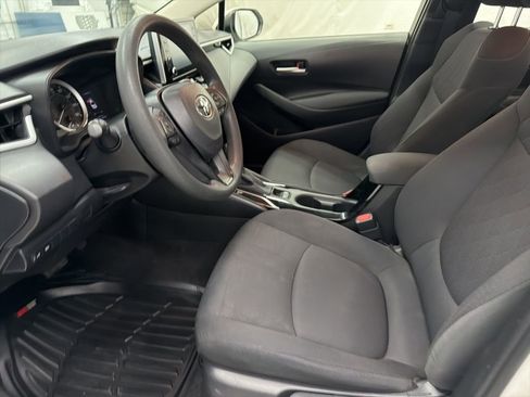 Used 2020 Toyota Corolla LE image 14