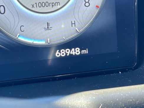 Used 2023 Hyundai Santa Cruz Limited w/ Cargo Package image 27