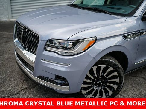Used 2024 Lincoln Navigator Black Label image 2