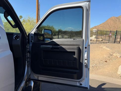 Used 2008 Ford F250 XLT image 13