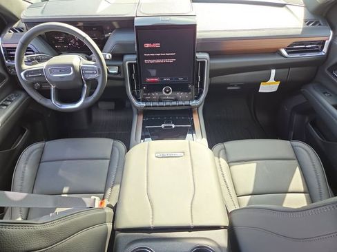 New 2026 GMC Yukon XL Denali w/ LPO, Floor Liner Package image 14