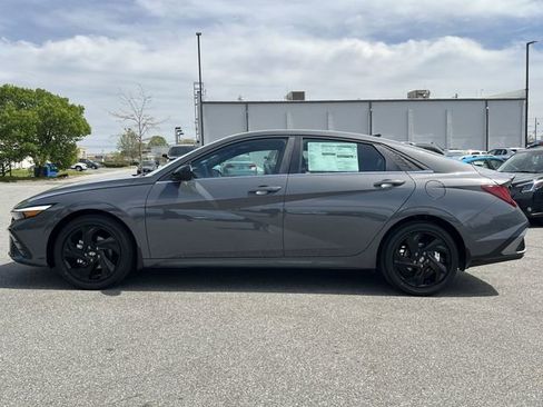 New 2026 Hyundai Elantra SEL Sport Premium FWD image 30