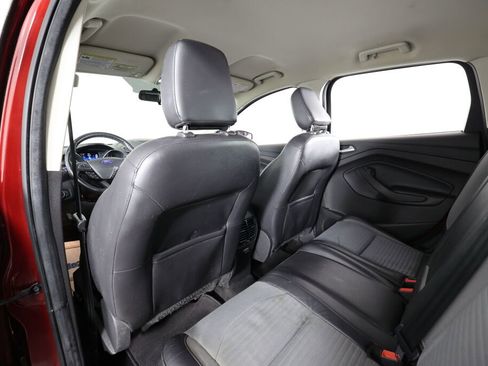 Used 2019 Ford Escape SE image 13