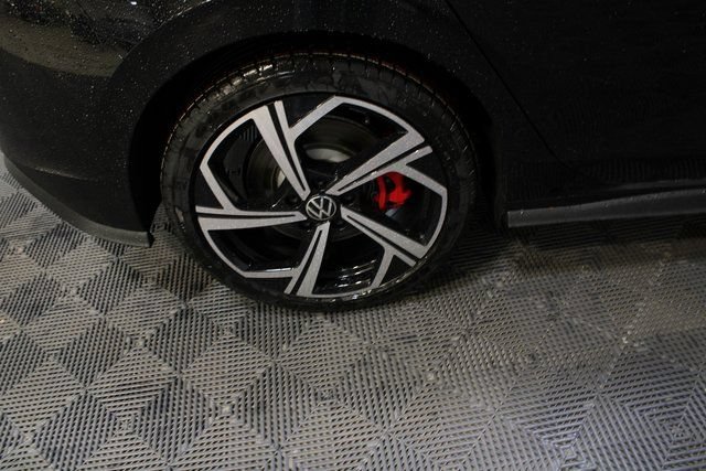 New 2026 Volkswagen GTI SE FWD image 24