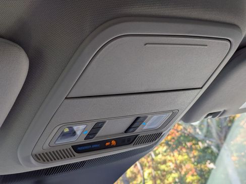 New 2026 Ford Explorer Active w/ Active Comfort Package image 23