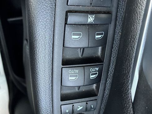 Used 2023 RAM 1500 Big Horn AWD/4WD image 15