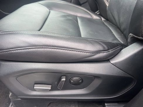 Used 2023 Ford Explorer Limited w/ Limited Technology Package image 25