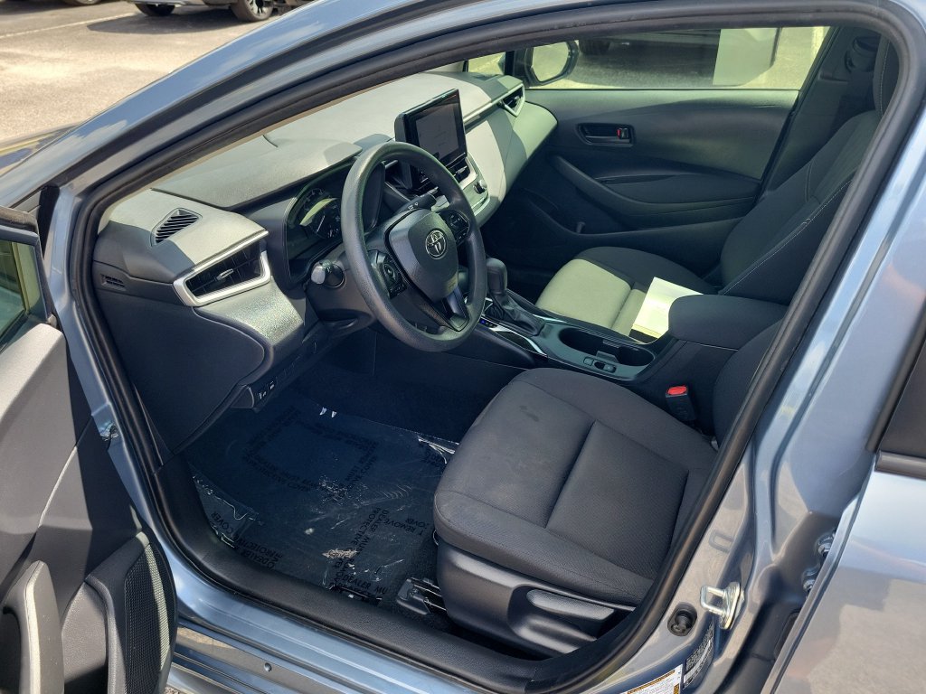 Used 2023 Toyota Corolla LE FWD image 13