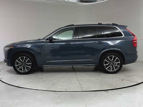 Used 2019 Volvo XC90 T6 Momentum AWD/4WD image 9
