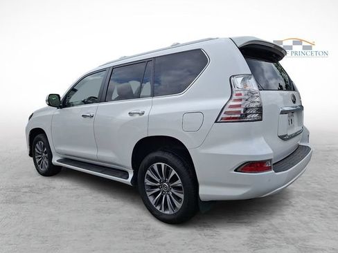 Used 2020 Lexus GX 460 Luxury AWD/4WD image 4