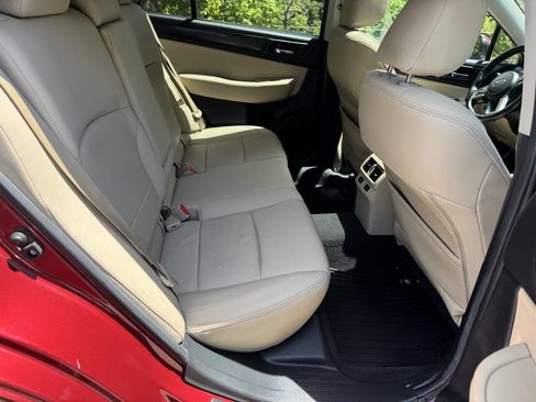 Used 2015 Subaru Outback 2.5i Limited AWD/4WD image 13