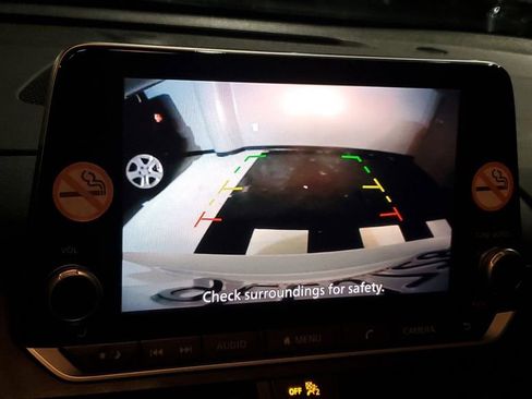 Used 2023 Nissan Altima 2.5 SR image 25