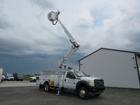 Used 2012 Ford F550 4x4 Regular Cab Super Duty w/ Payload Upgrade Pkg image 38