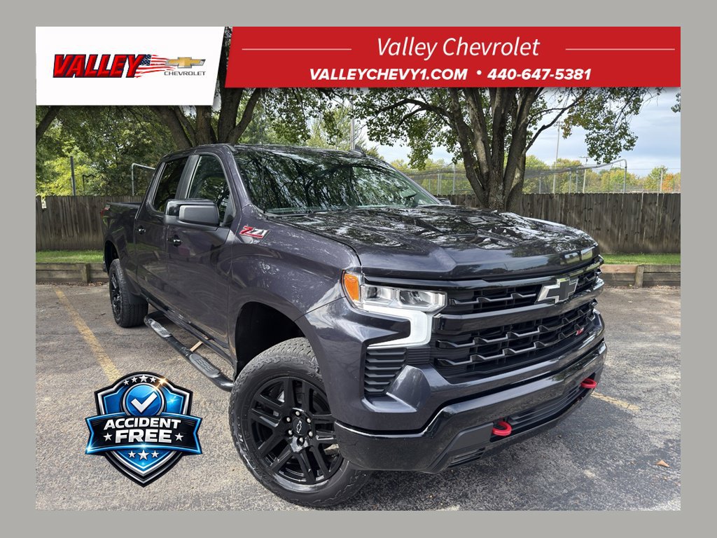 Used 2024 Chevrolet Silverado 1500 LT Trail Boss AWD/4WD image 1