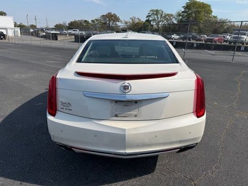 Used 2014 Cadillac XTS Luxury image 3
