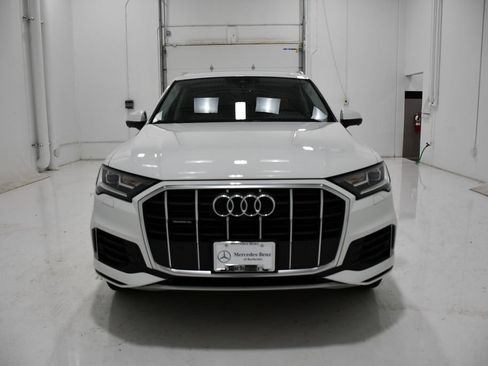 Used 2021 Audi Q7 2.0T Premium Plus w/ Premium Plus Package AWD/4WD image 2