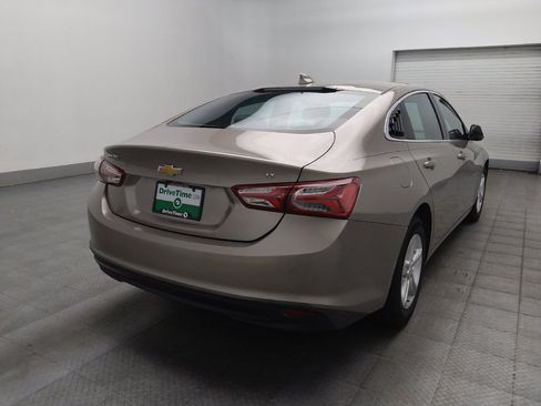Used 2022 Chevrolet Malibu LT FWD image 9