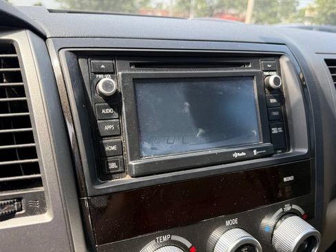 Used 2015 Toyota Sequoia Limited AWD/4WD image 20