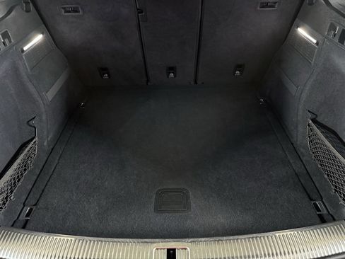 Used 2018 Audi Q5 2.0T Premium Plus w/ Premium Plus Package image 52