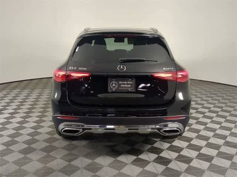 Certified 2026 Mercedes-Benz GLC 300 4MATIC image 4