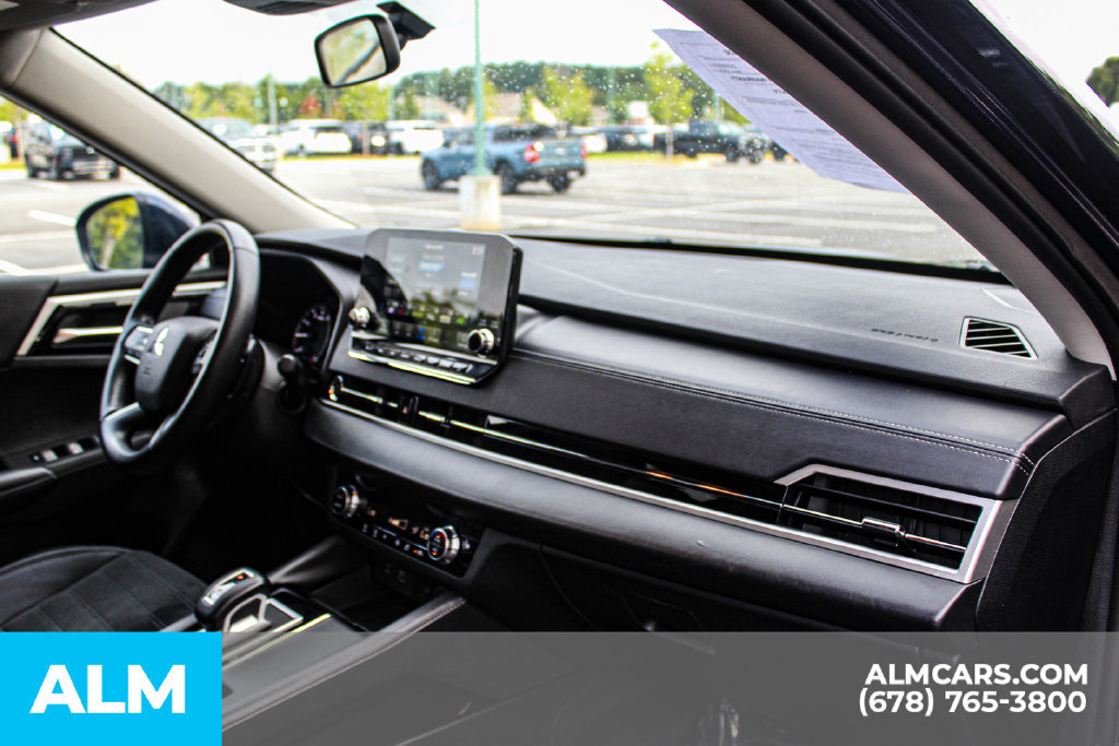 Used 2024 Mitsubishi Outlander SE FWD image 21