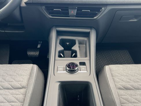 New 2026 Volkswagen Tiguan S FWD image 25