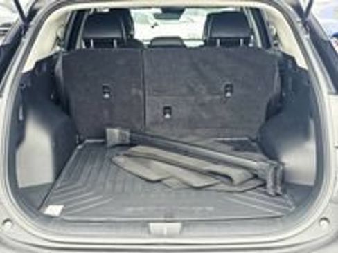 Used 2023 Kia Sportage EX AWD/4WD image 9