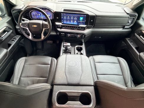 Used 2023 Chevrolet Silverado 1500 LTZ w/ LTZ Convenience Package II AWD/4WD image 13