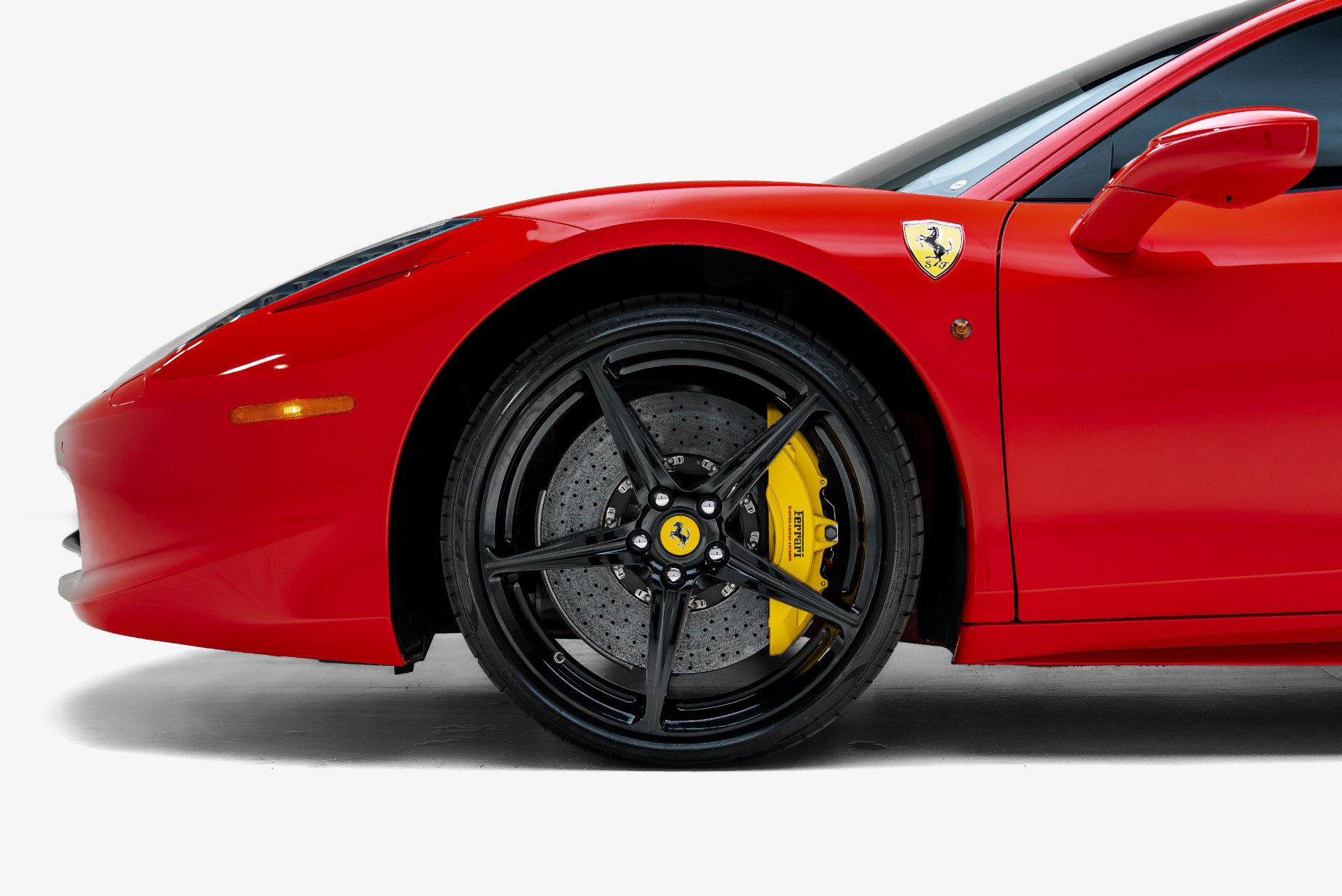 Used 2013 Ferrari 458 Italia Coupe RWD image 16