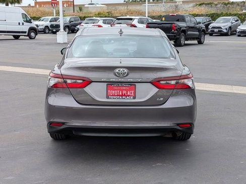 Used 2024 Toyota Camry LE FWD image 9