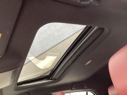 Used 2024 MAZDA MAZDA3 s image 28